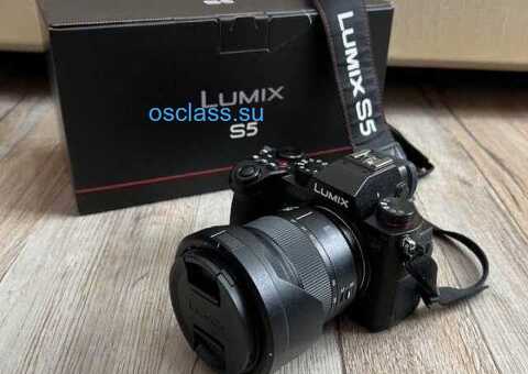 Panasonic Lumix s5 Kit 20-60